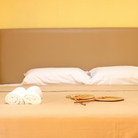 Baankhon Private Room In Thai House Check In By Yourself Code Inbox Adult Only Bangkok Bagian luar foto