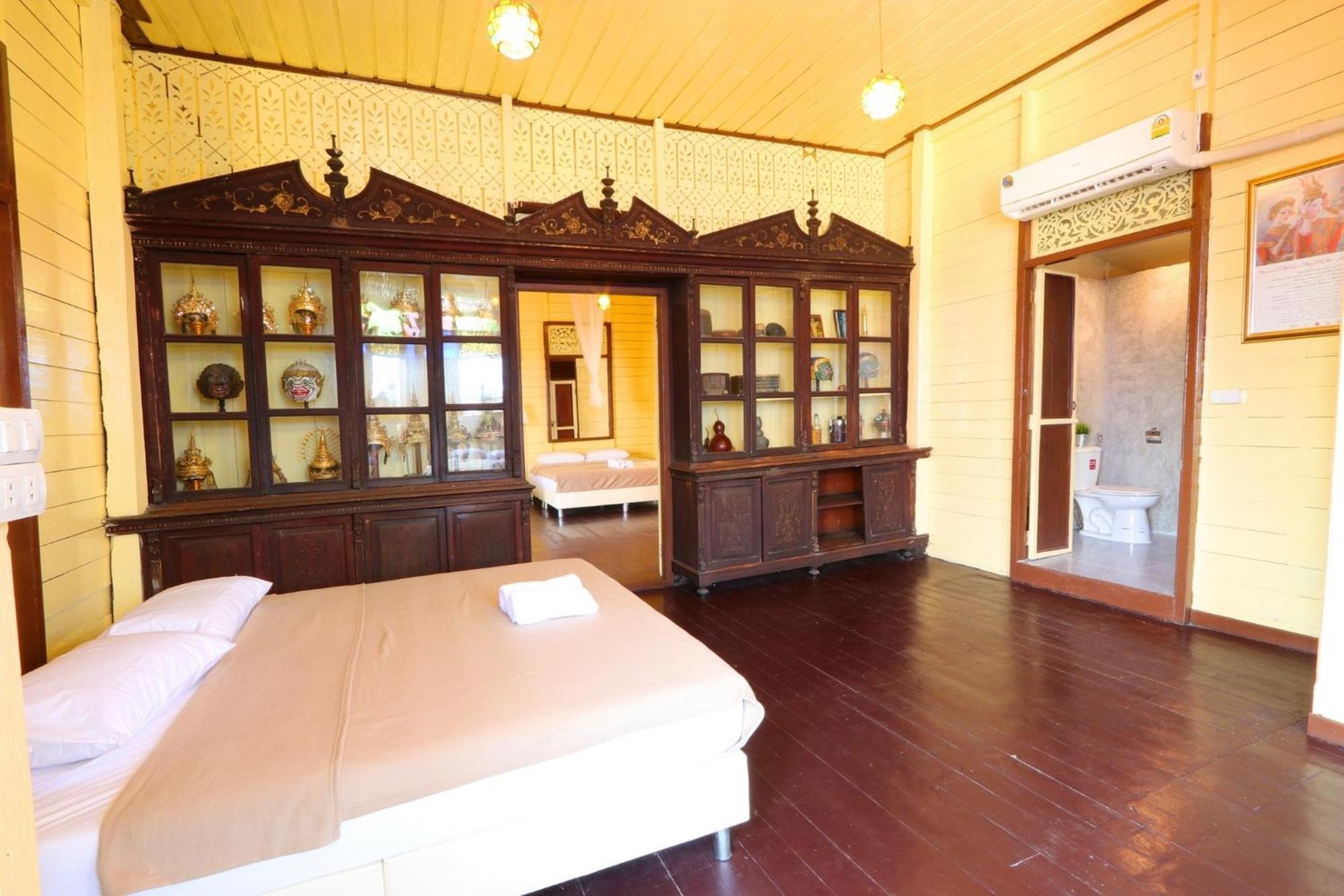 Baankhon Private Room In Thai House Check In By Yourself Code Inbox Adult Only Bangkok Bagian luar foto