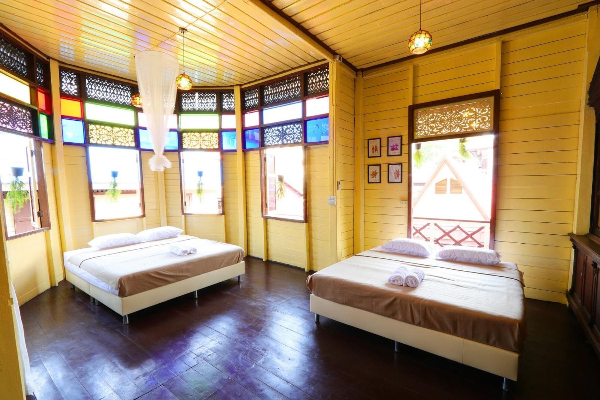 Baankhon Private Room In Thai House Check In By Yourself Code Inbox Adult Only Bangkok Bagian luar foto