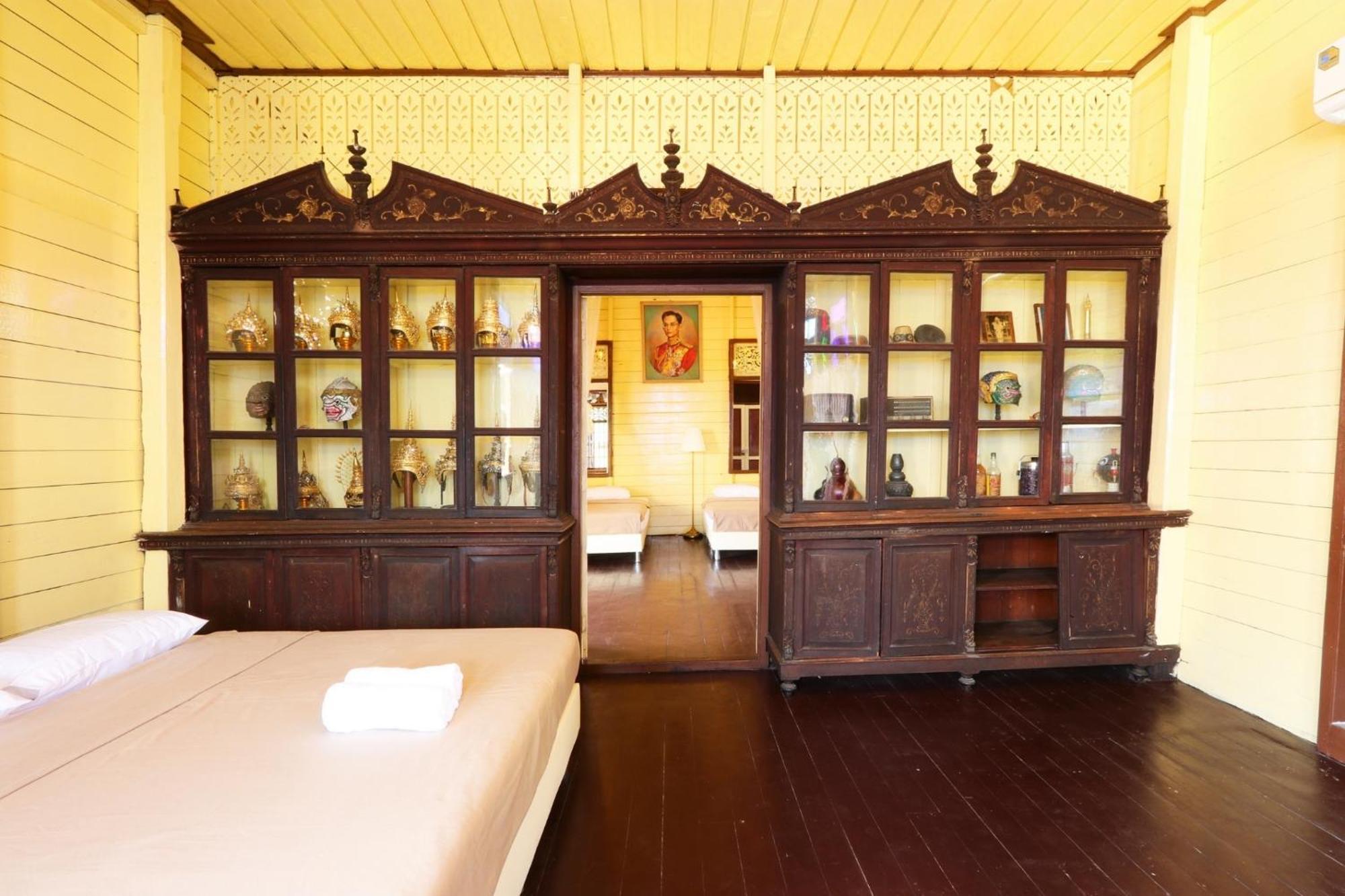 Baankhon Private Room In Thai House Check In By Yourself Code Inbox Adult Only Bangkok Bagian luar foto