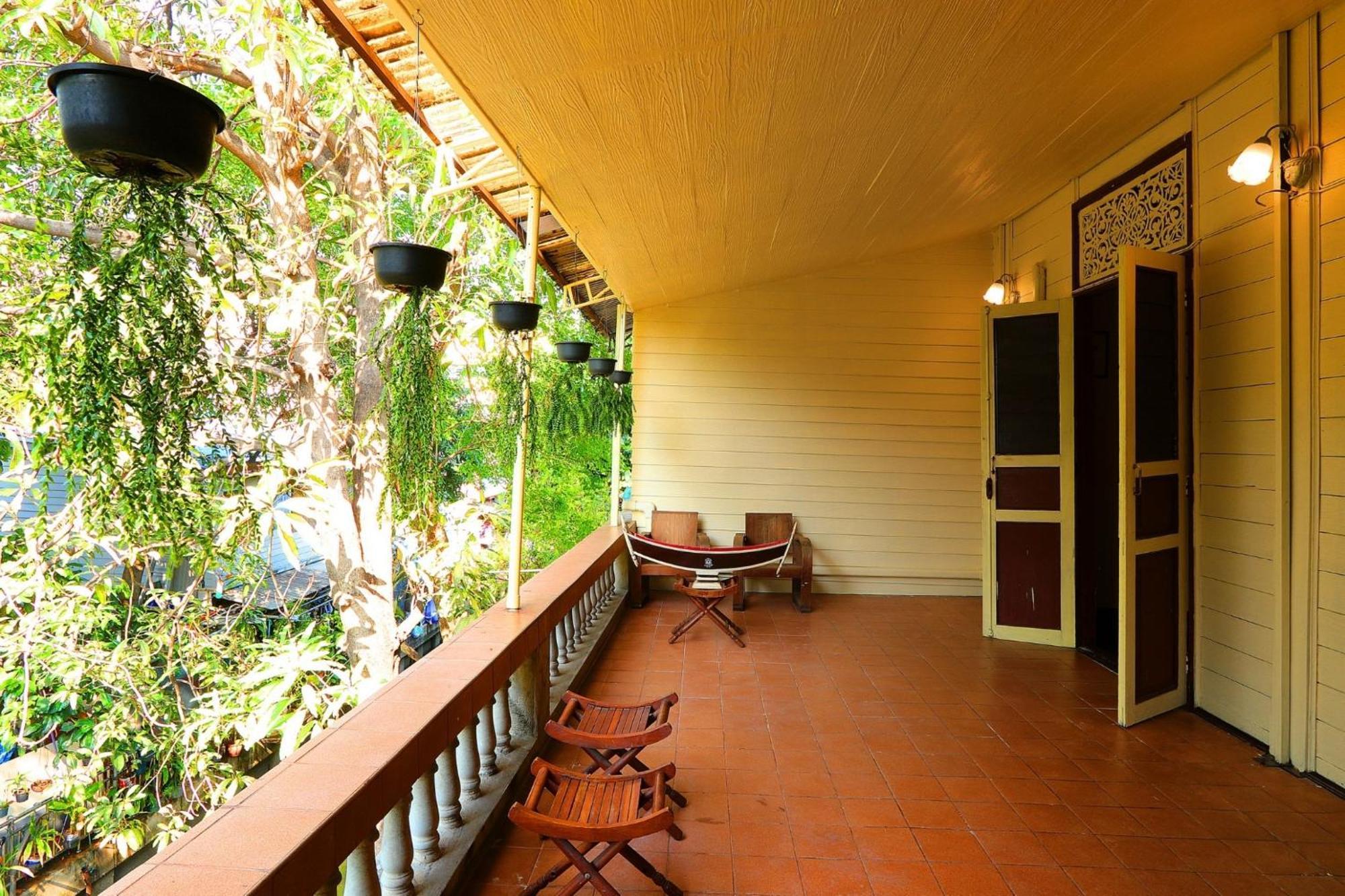 Baankhon Private Room In Thai House Check In By Yourself Code Inbox Adult Only Bangkok Bagian luar foto